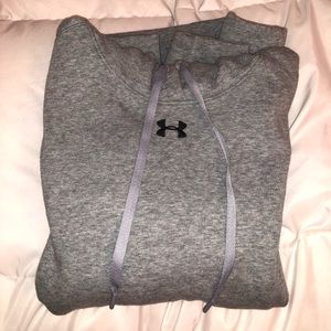 Grey Under Armour sweatshirt